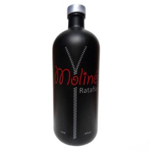 ast de ratafia Moliné, formatges i embotits